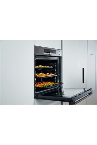 Hisense BI62212AXUK 60cm Stainless Steel Built-In Electric Single Oven