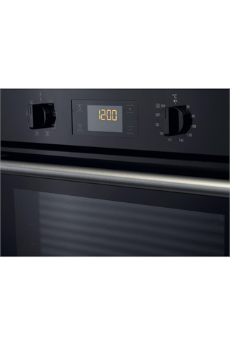 Hotpoint Class 2 SA2540HBL Black Built-In Electric Single Oven