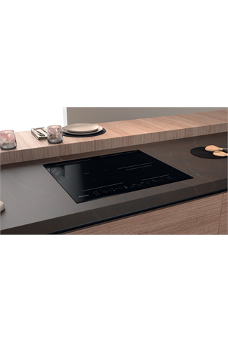 Hotpoint TB7960CBF 59cm Black Built-In Induction Hob