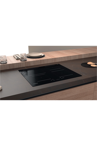 Hotpoint TQ1460SNE 59cm Black Built-In Induction Hob