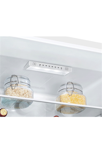 Hisense RB435N4BWE 65cm White Freestanding Fridge Freezer