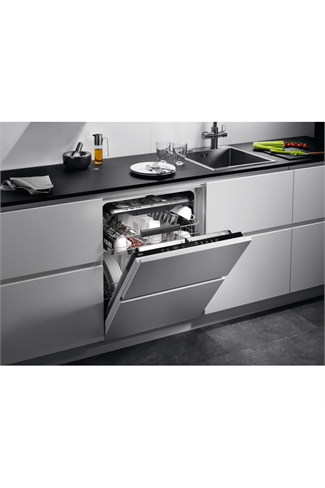 AEG FSE74747P Fully integrated ProClean dishwasher, 15ps, C, 44dB, 11ltr water consumption, Full wi