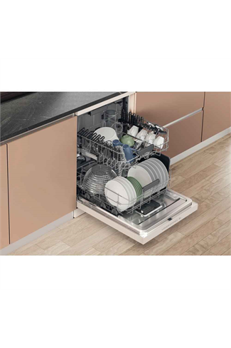 Hotpoint H7FHP43WUK White 15 Pace Setttings Maxi Space Dishwasher