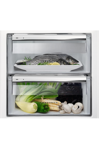 AEG SKS818E9ZC Electrical Retail In-Column Food centre, One Long fresh drawer ideal for the storage