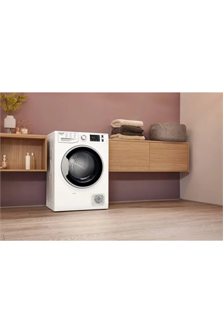 Hotpoint NTSM1192SKUK White 9kg Heat Pump Tumble Dryer