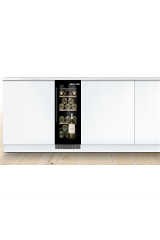 Bosch Serie 6 KUW20VHF0G 30cm Black Undercounter Wine Cooler