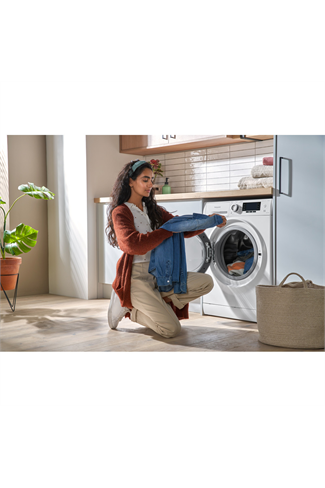 Hotpoint NDD8636DAUK White 8kg/6kg 1400rpm Washer Dryer