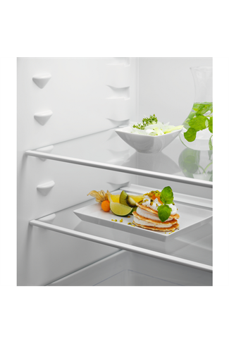 Zanussi ZNNN18ES3 TwinTechÂ® No FrostSeries 60Â  EÂ  E501X single ctrl InternalÂ  No Fan 2 Half Dra